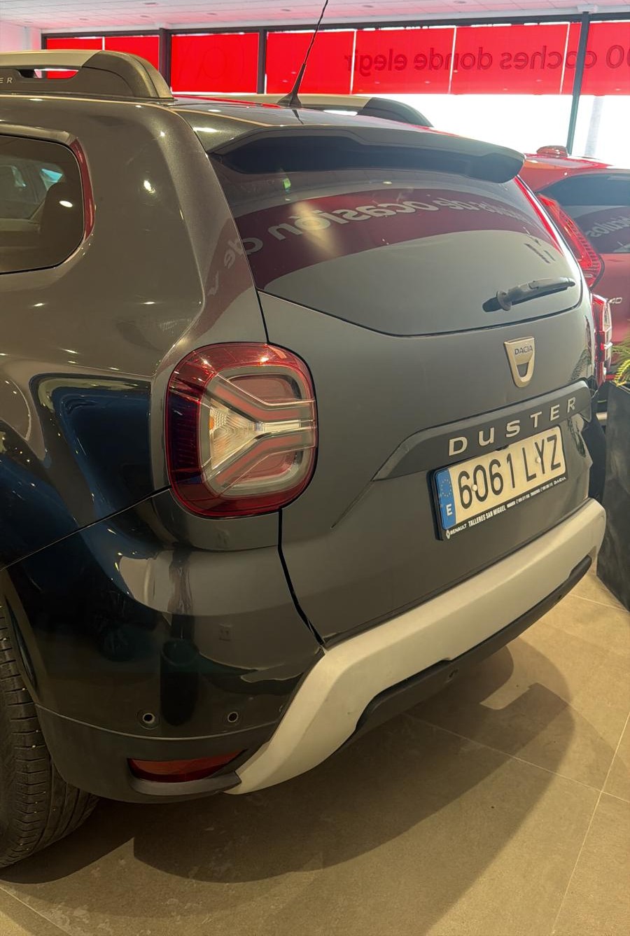 Dacia Duster 4X4 1.5 BLUE DCI PRESTIGE miniatura 4